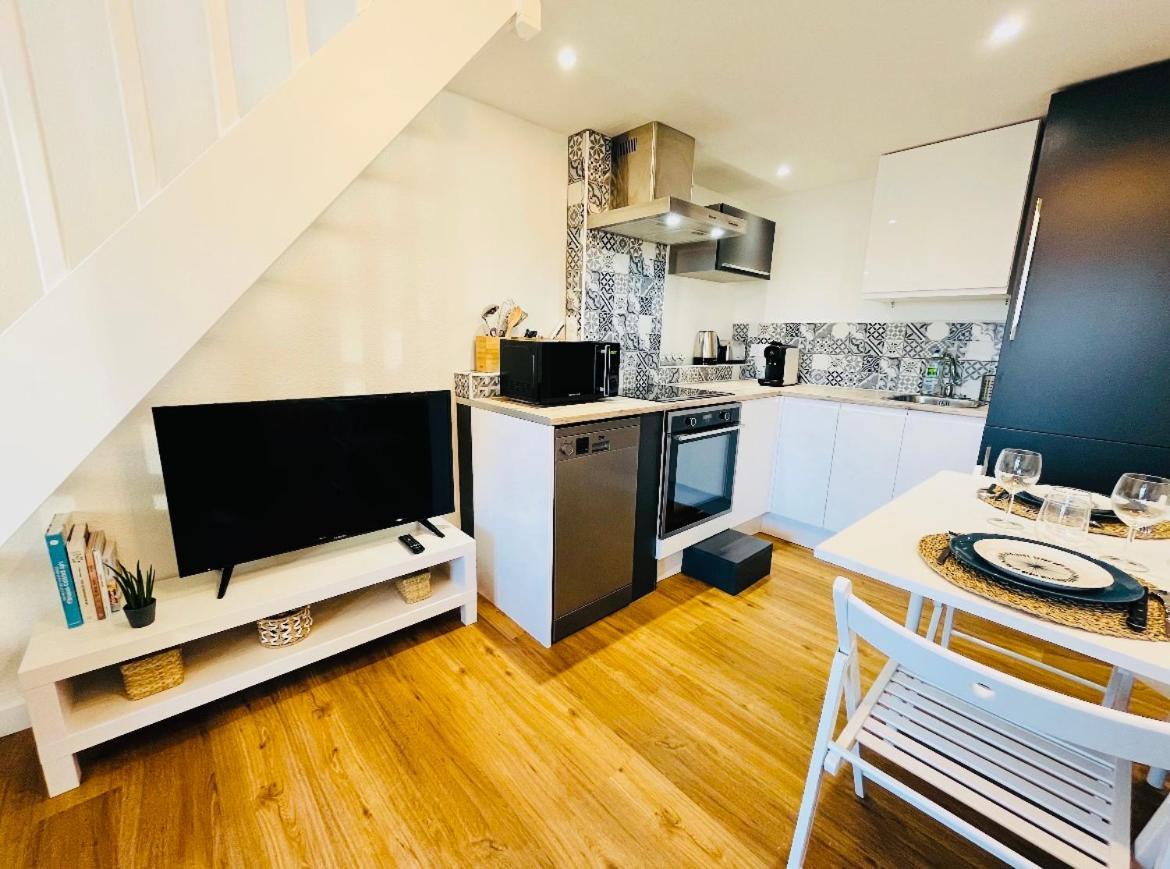 Appartement + balcon vue mer plein sud La Pironnière Eksteriør bilde