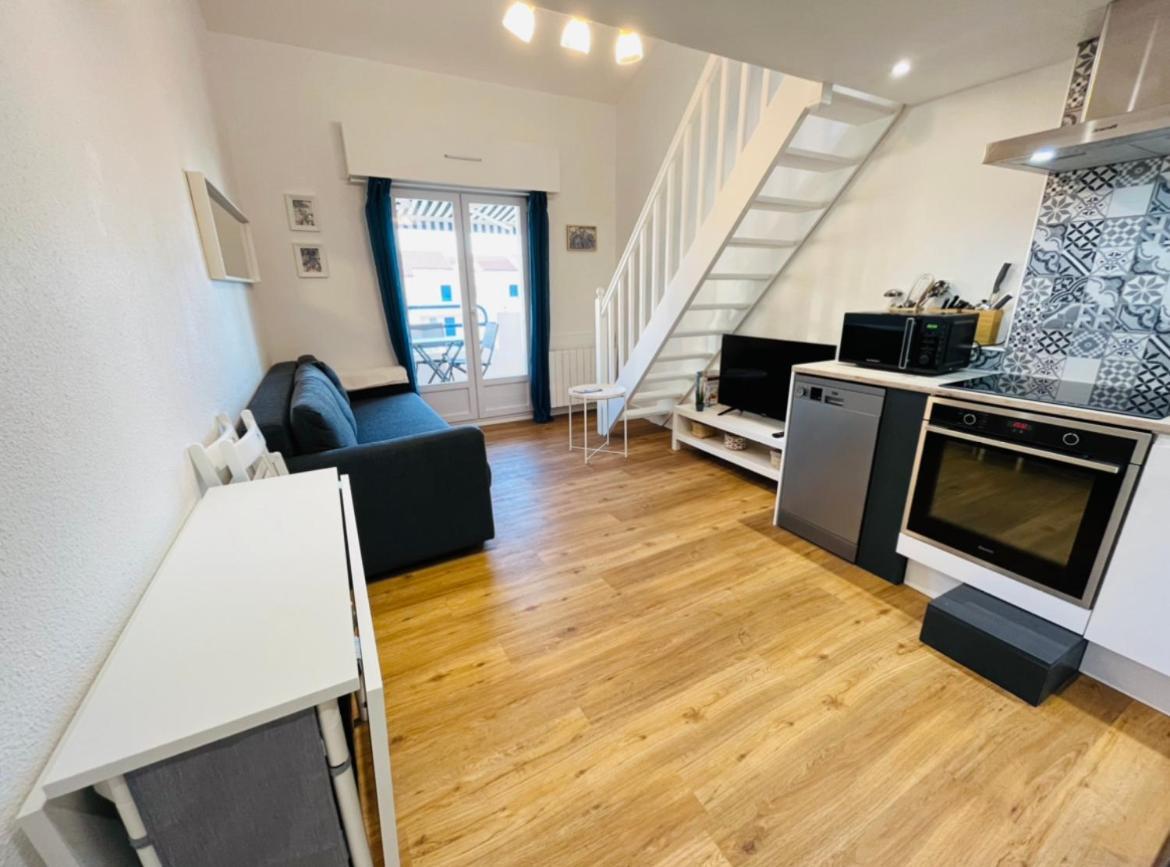 Appartement + balcon vue mer plein sud La Pironnière Eksteriør bilde